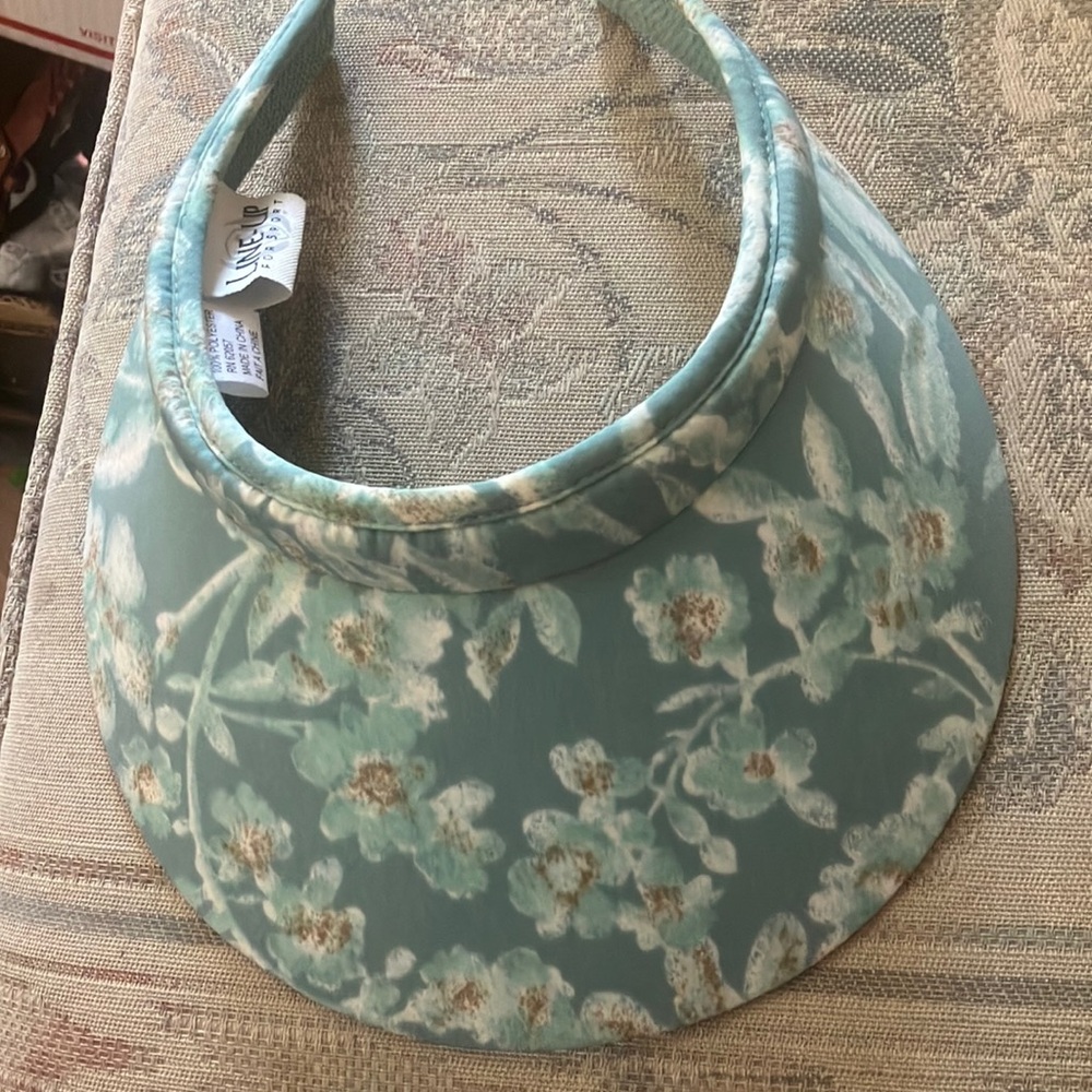FINAL MARKDOWN Floral Visor